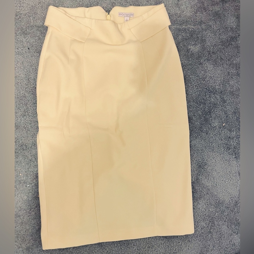 Eva Mendes Size 8 Yellow Skirt, NWOT